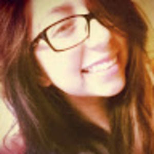 Meet your Posher, Lorena